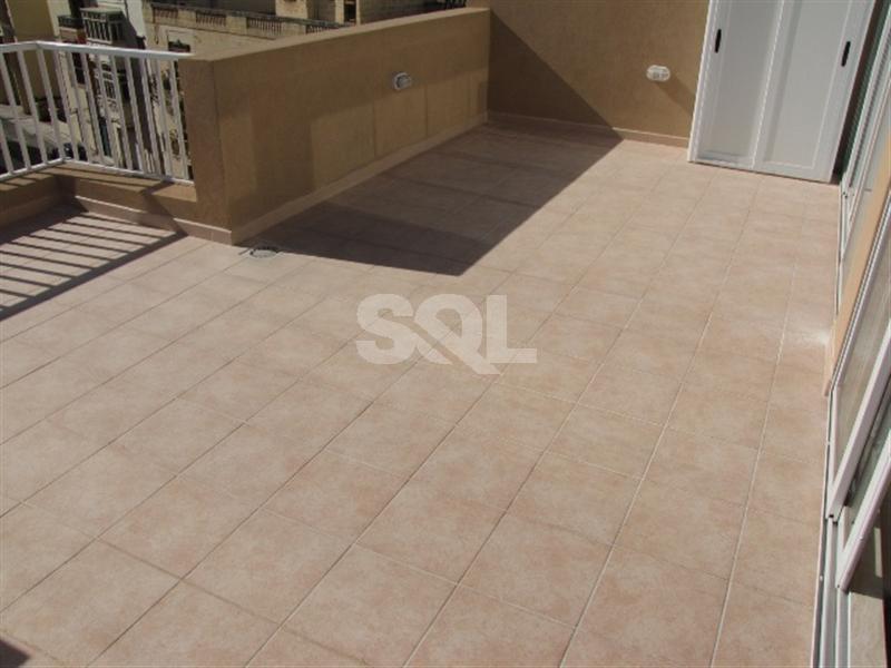 Penthouse in Msida To Rent