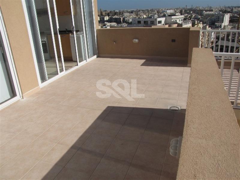 Penthouse in Msida To Rent