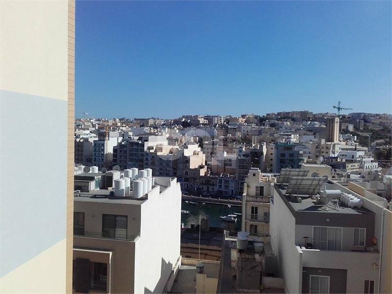 Apartment in Portomaso For Sale / To Rent