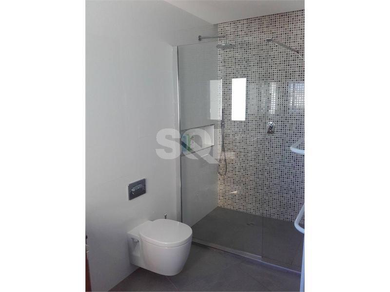 Apartment in Portomaso For Sale / To Rent