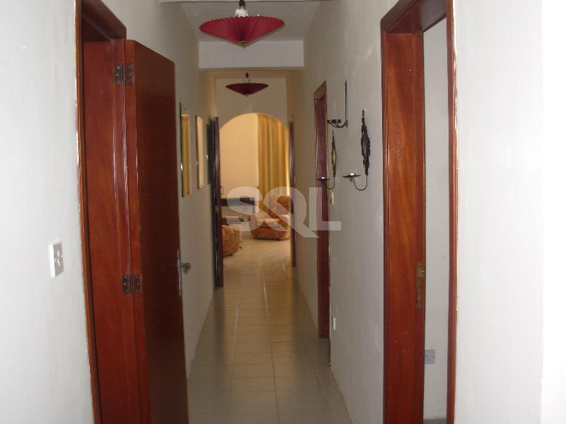 Apartment in Salina To Rent