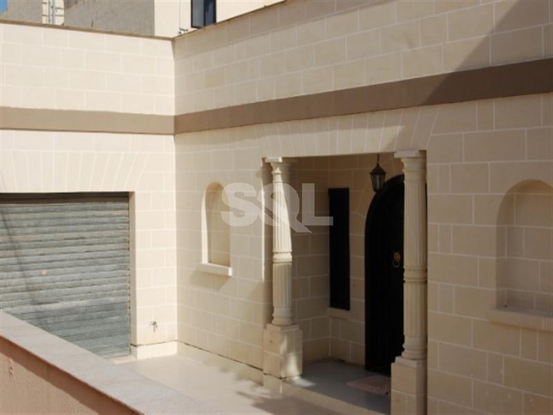 Bungalow in Lija To Rent