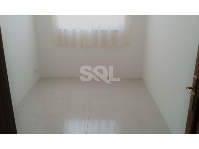 Townhouse in Mosta To Rent