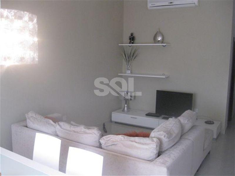 Apartment in Gzira To Rent
