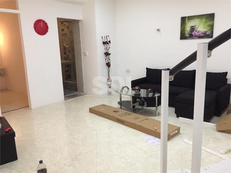 Retail/Catering in Zebbug To Rent