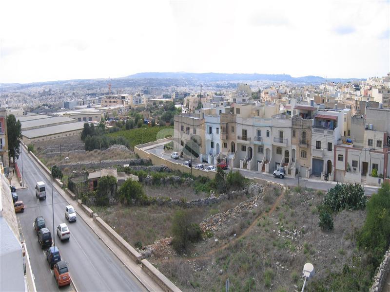 Penthouse in San Gwann To Rent