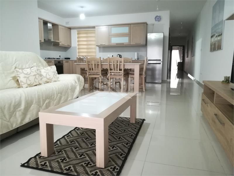 Apartment in Marsaxlokk To Rent