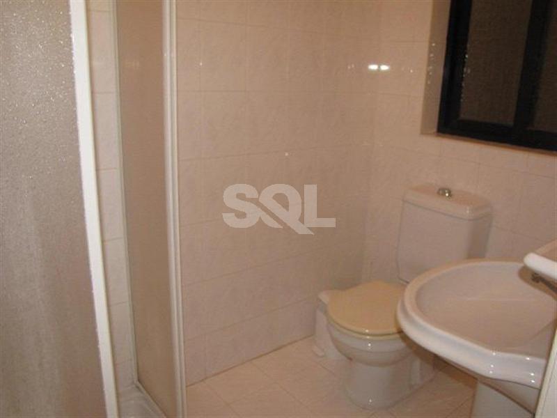 Apartment in Xemxija To Rent