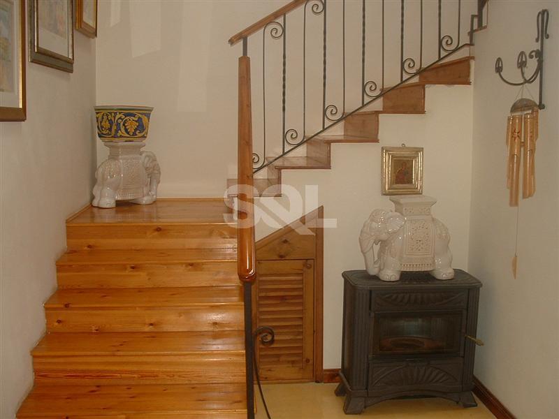 Villa in Ta' L-Ibrag To Rent