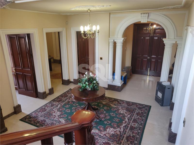 Detached Villa in Balzan To Rent