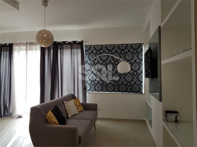 Penthouse in Qawra To Rent