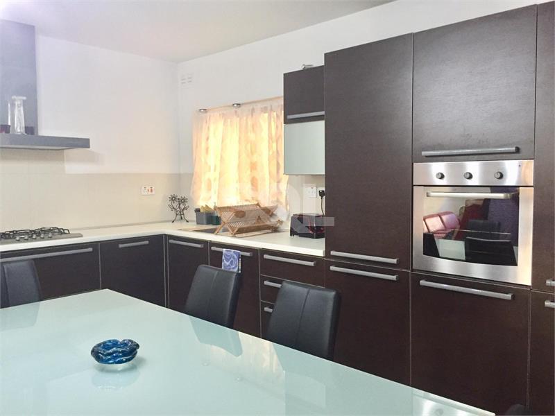 Maisonette in High Ridge To Rent