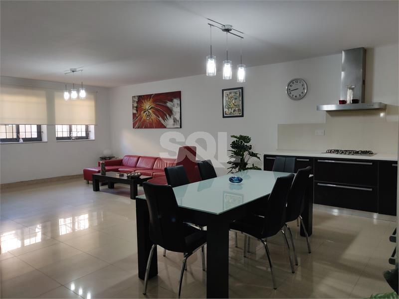 Maisonette in High Ridge To Rent