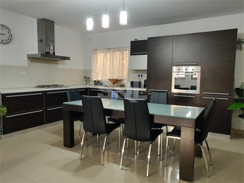 Maisonette in High Ridge To Rent