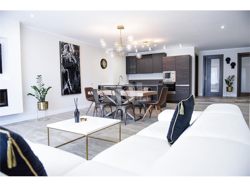Apartment in Xemxija To Rent