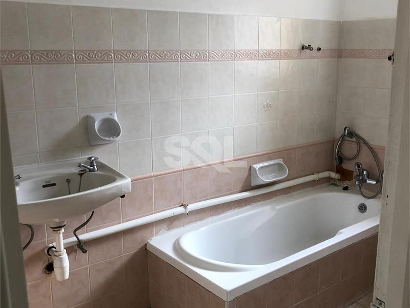 Terraced House in Ta' Giorni To Rent