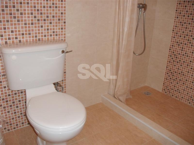 Semi-Detached Villa in Ta' L-Ibrag To Rent