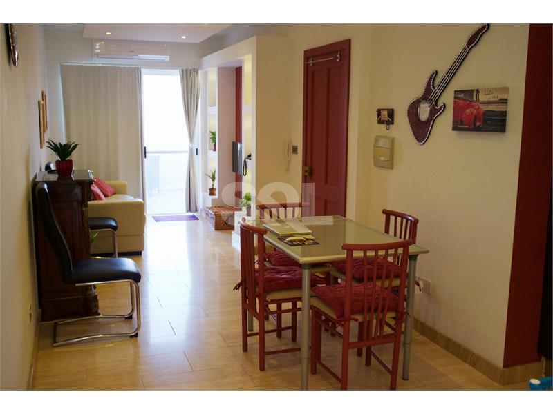 Penthouse in Fgura To Rent