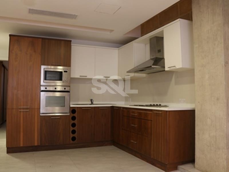 Apartment in Valletta To Rent