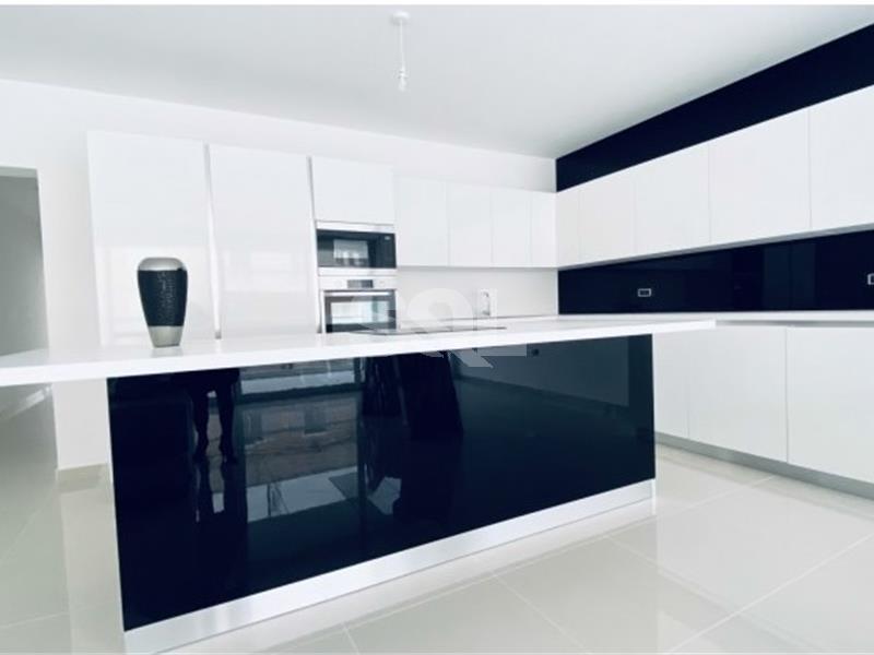 Apartment in Swieqi For Sale