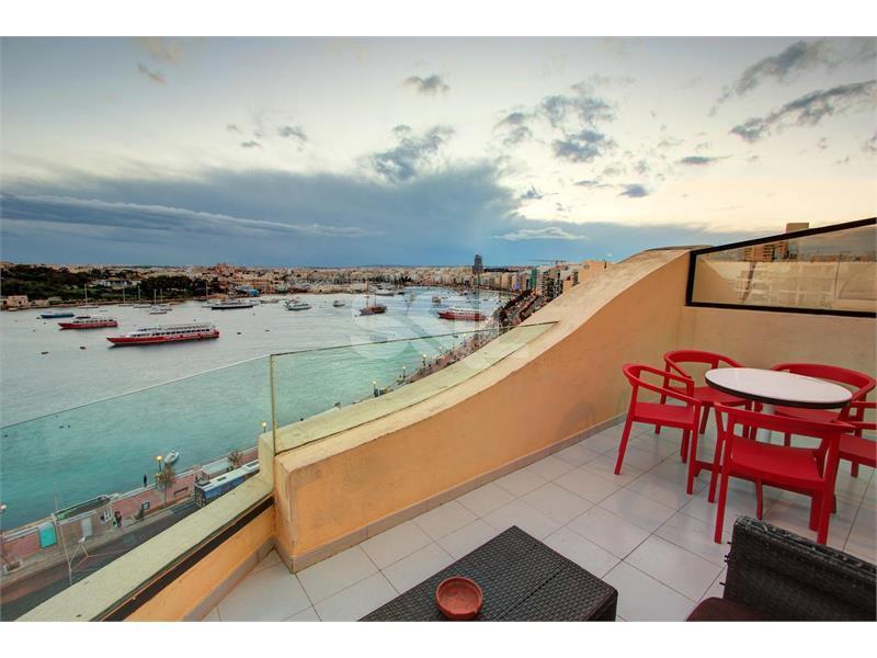 Penthouse in Sliema To Rent