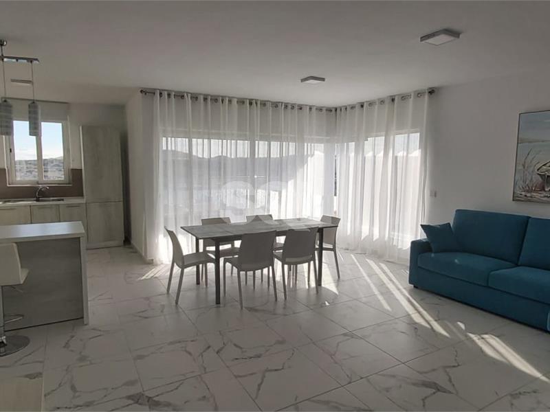 Apartment in Qawra To Rent