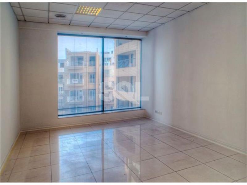 Office in Portomaso To Rent