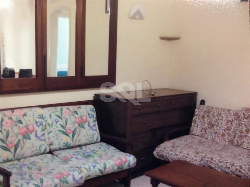 Apartment in Qawra To Rent