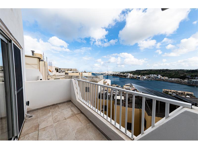 Apartment in Xemxija To Rent