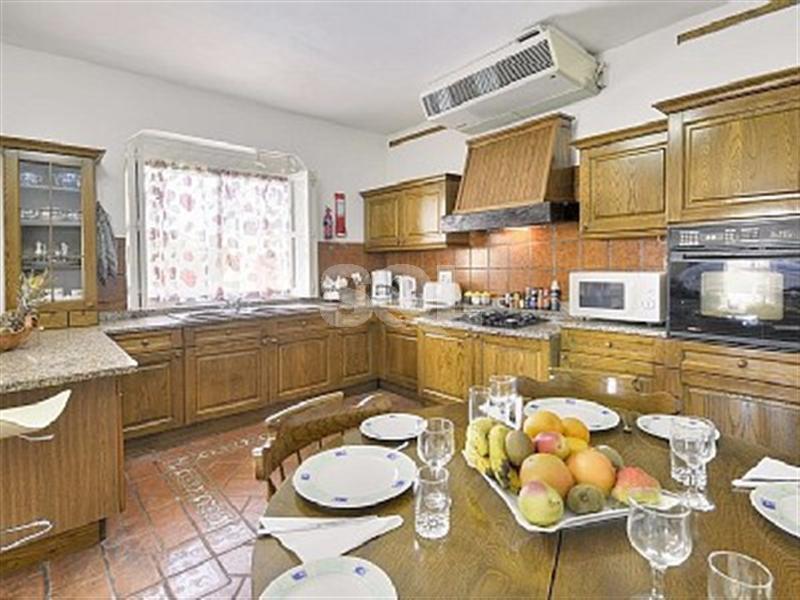 Villa in Ta' L-Ibrag To Rent