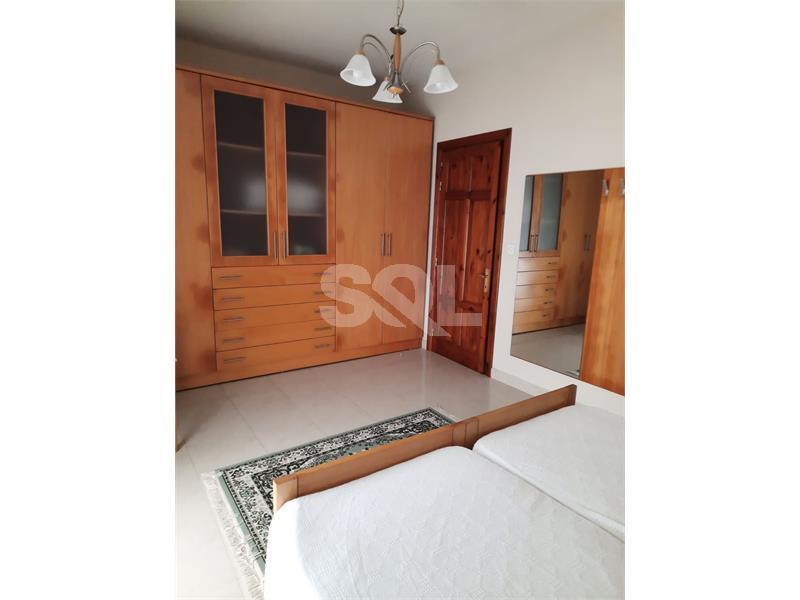 Apartment in Manikata To Rent