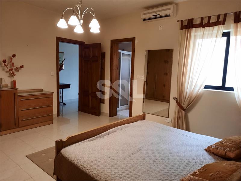 Apartment in Manikata To Rent