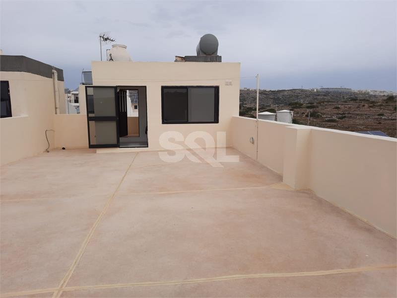 Apartment in Manikata To Rent