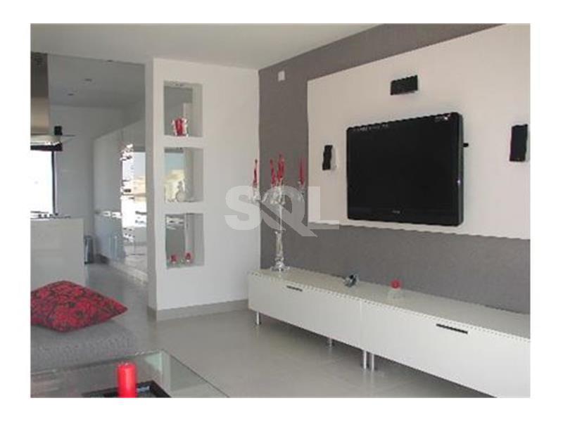 Penthouse in Sliema To Rent