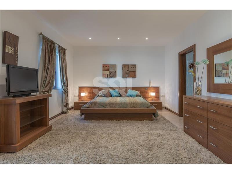 Penthouse in Sliema To Rent