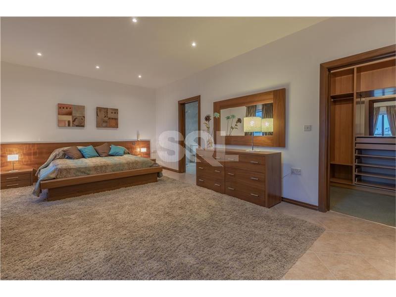 Penthouse in Sliema To Rent