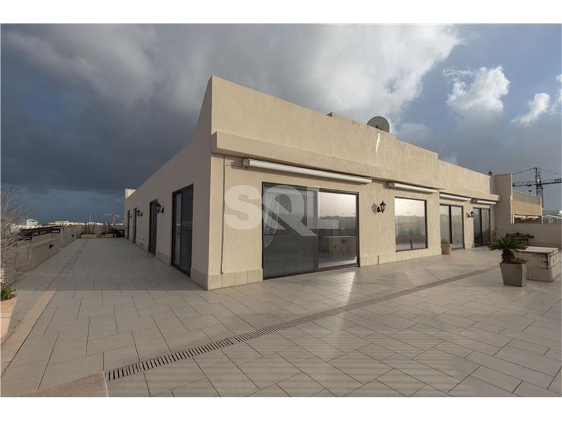 Penthouse in Sliema To Rent
