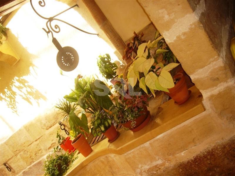 House of Character in Birkirkara To Rent