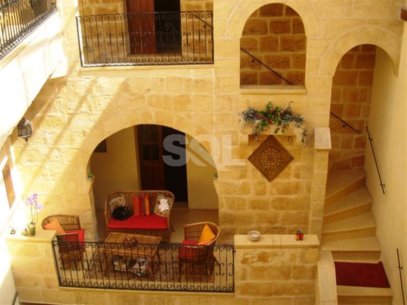 House of Character in Birkirkara To Rent