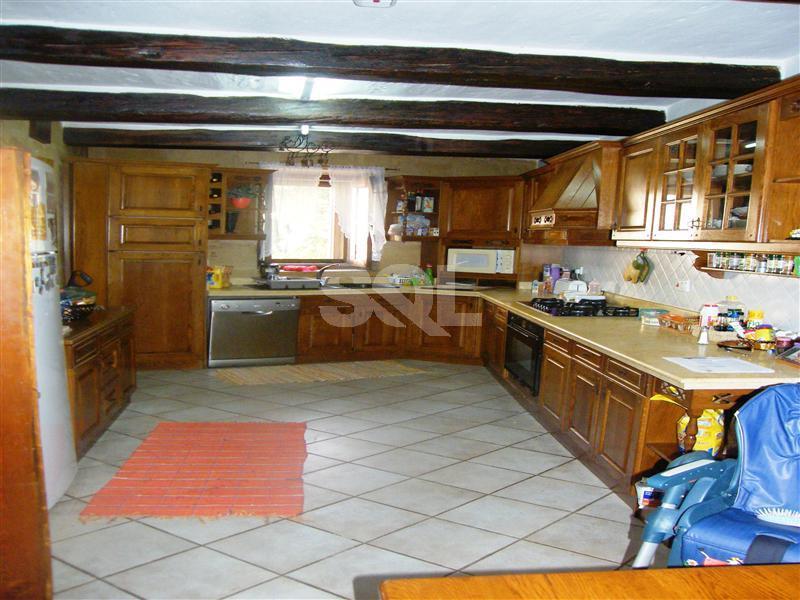 House of Character in Birkirkara To Rent