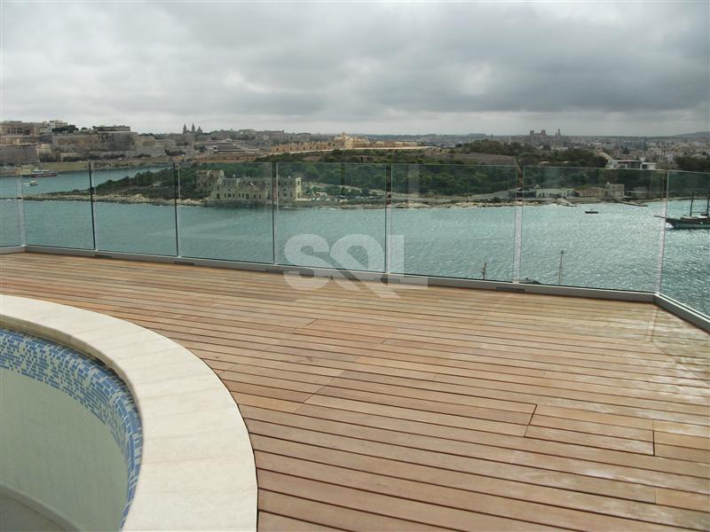 Penthouse in Sliema To Rent