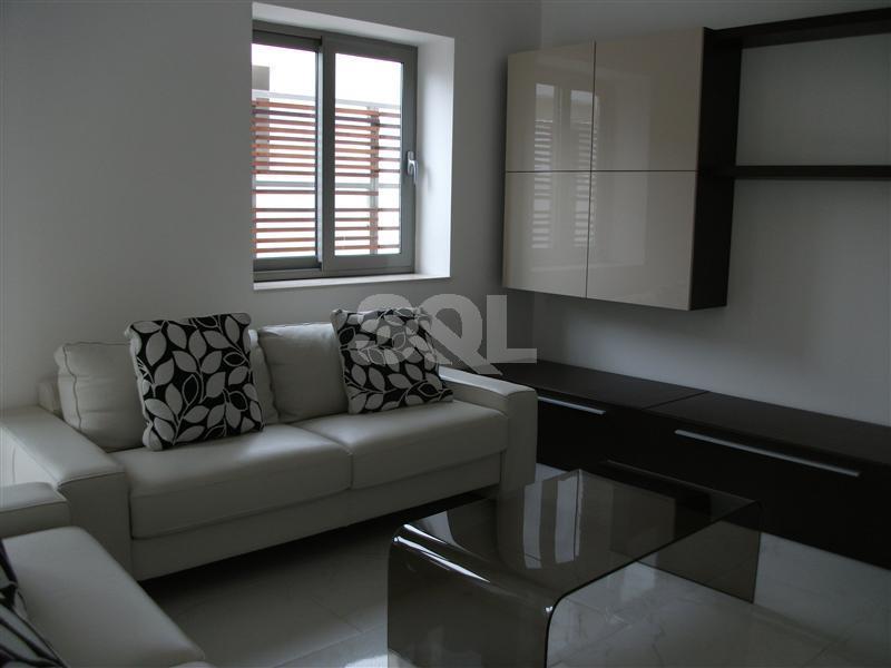 Penthouse in Sliema To Rent