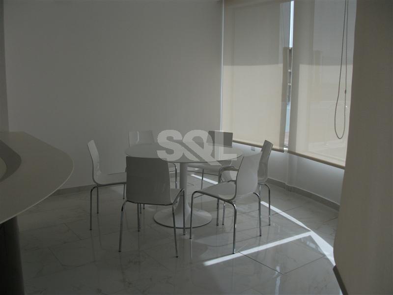 Penthouse in Sliema To Rent