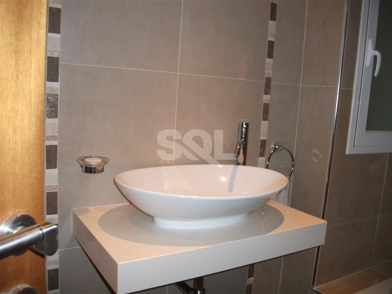 Penthouse in Sliema To Rent