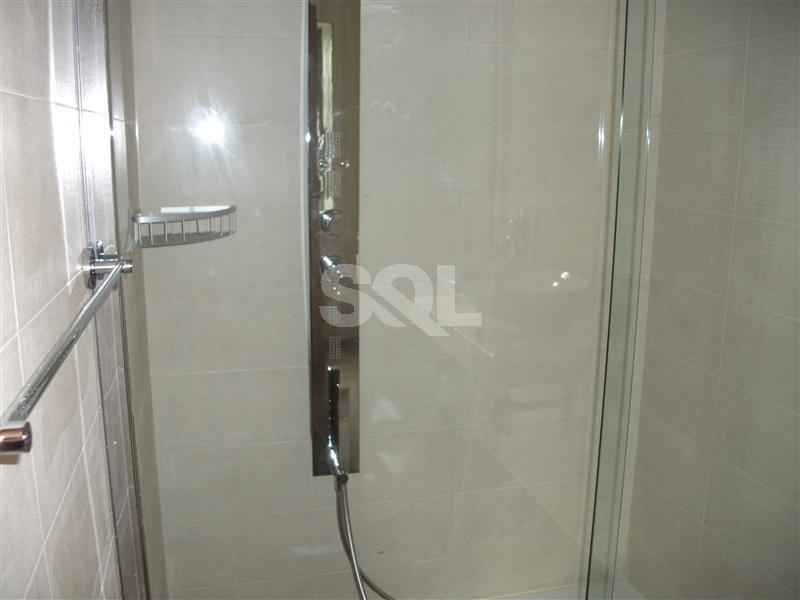 Penthouse in Sliema To Rent