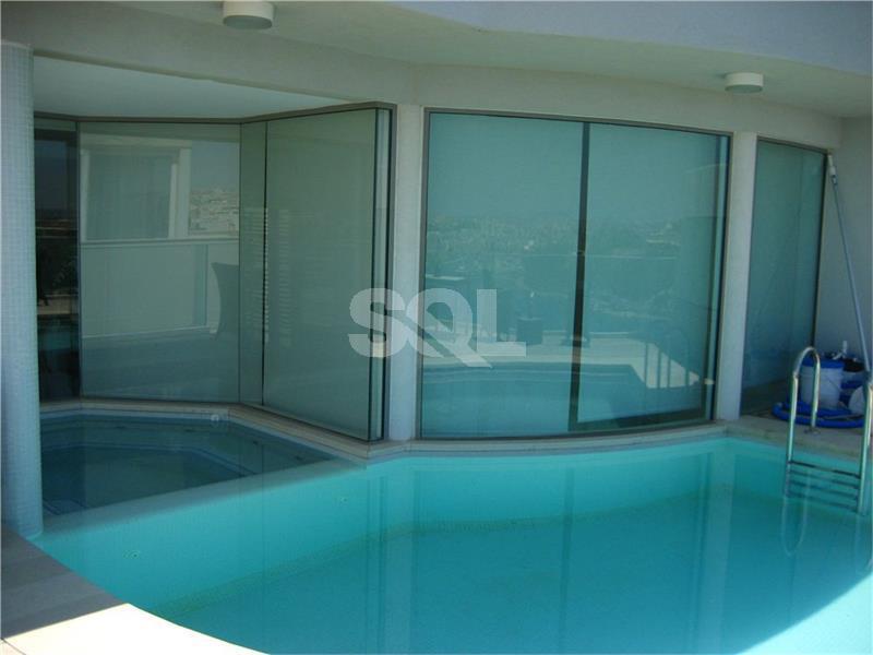 Penthouse in Sliema To Rent