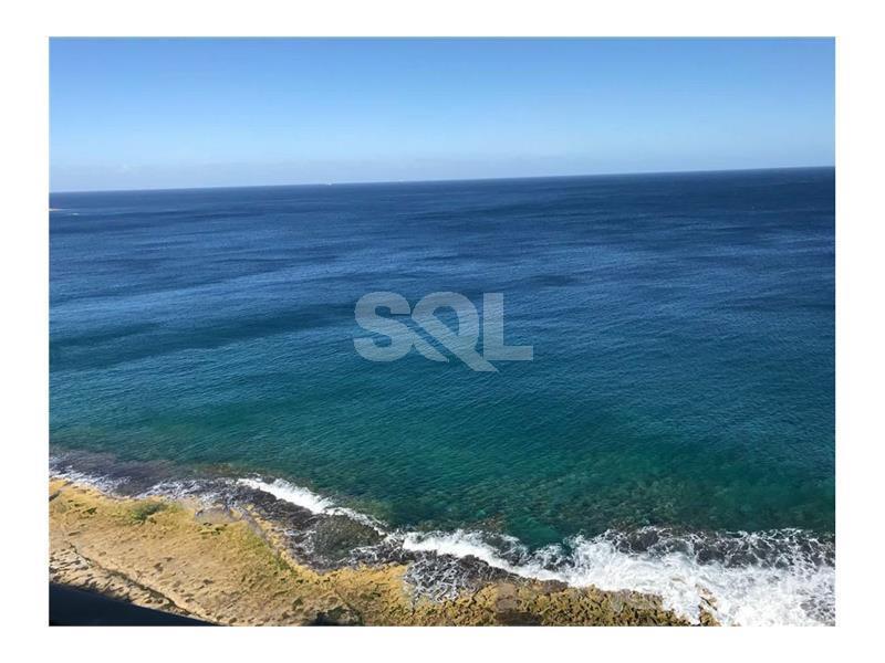 Penthouse in Sliema To Rent