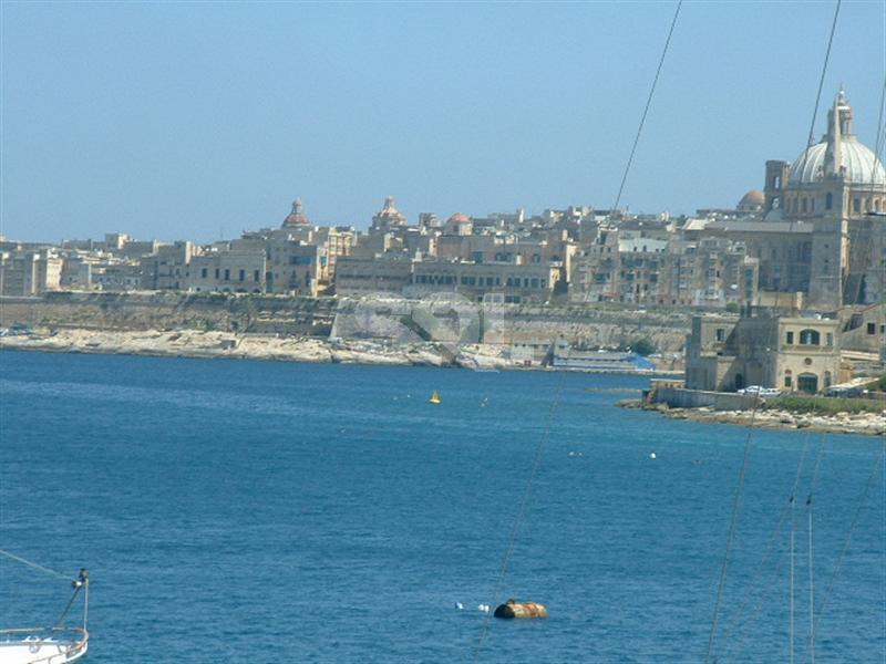 Apartment in Sliema To Rent