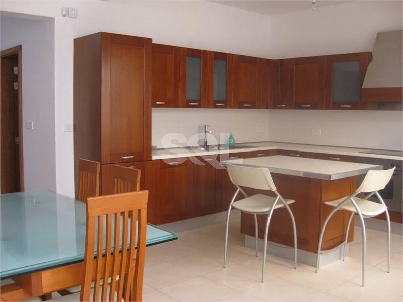 Terraced House in Swatar To Rent