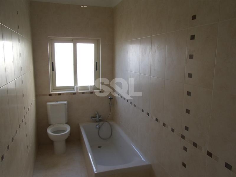 Penthouse in St. Paul's Bay To Rent